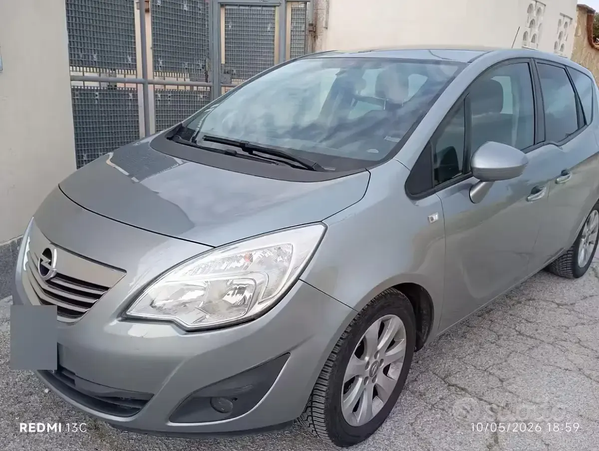 Usata Opel Meriva 95 CV (69 kW) 2012 Grigio Monovolume