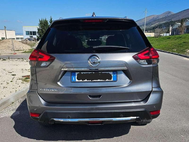 Usata Nissan X-Trail Tekna 150 CV (110 kW) 2020 Grigio SUV