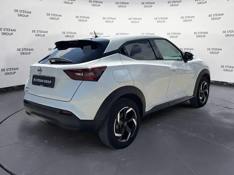 Usata Nissan Juke Acenta 114 CV (83 kW) 2023 Bianco SUV
