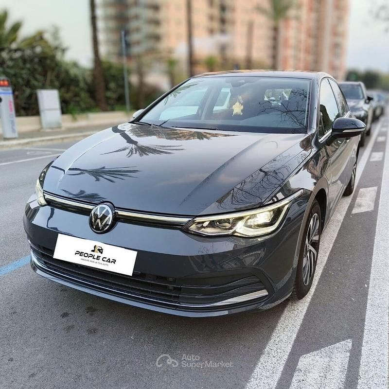 Usata VW Golf VIII Style 150 CV (110 kW) 2021 Grigio Berlina