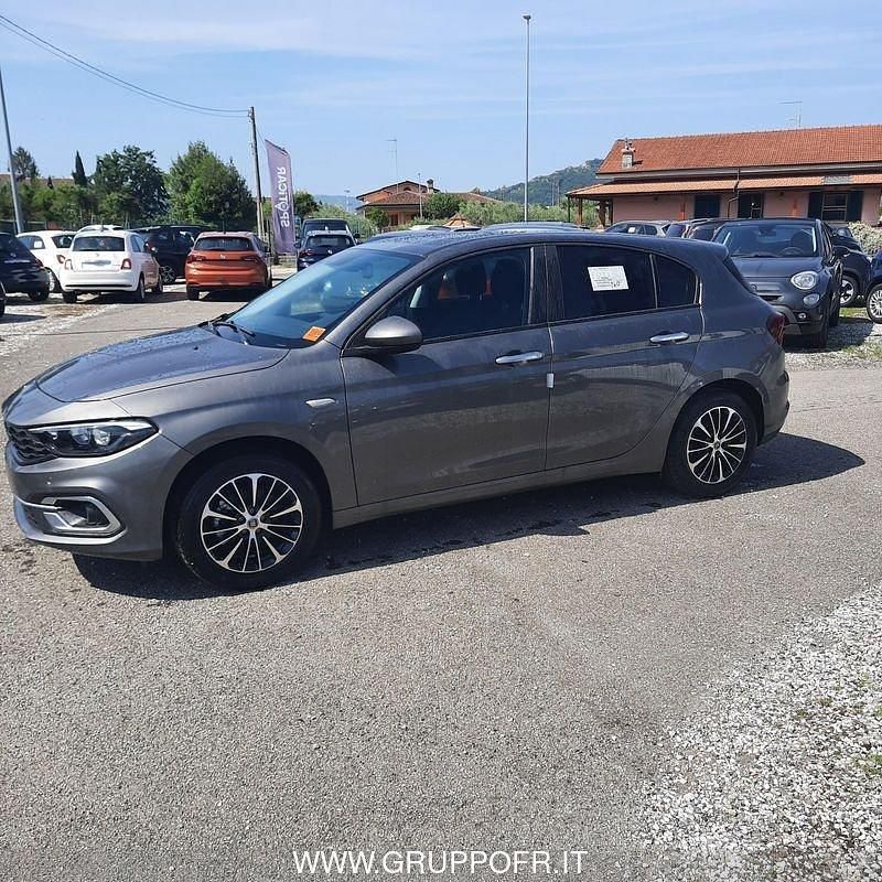 Usata Fiat Tipo 99 CV (72 kW) 2023 Grigio Berlina