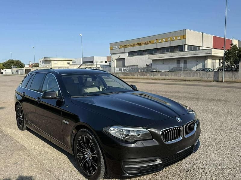 Usata BMW 520 190 CV (139 kW) 2015 Grigio Station wagon