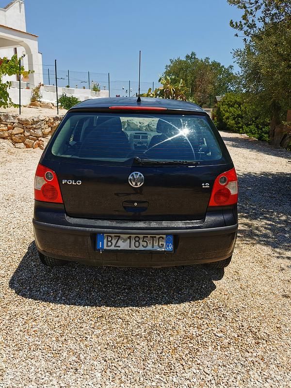 Usata VW Polo 54 CV (39 kW) 2002 Nero Berlina