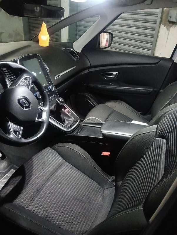 Usata Renault Grand Scénic IV 120 CV (88 kW) 2019 Monovolume