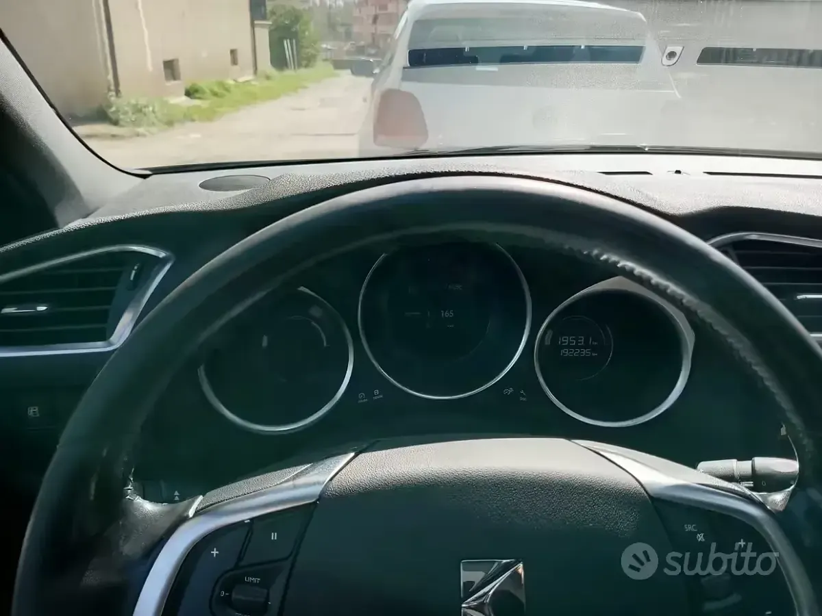 Usata Citroën DS4 2011 Marrone Utilitaria