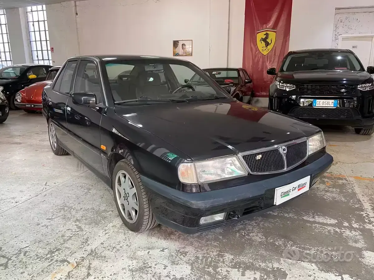Usata Lancia Dedra 162 CV (119 kW) 1992 Nero Berlina