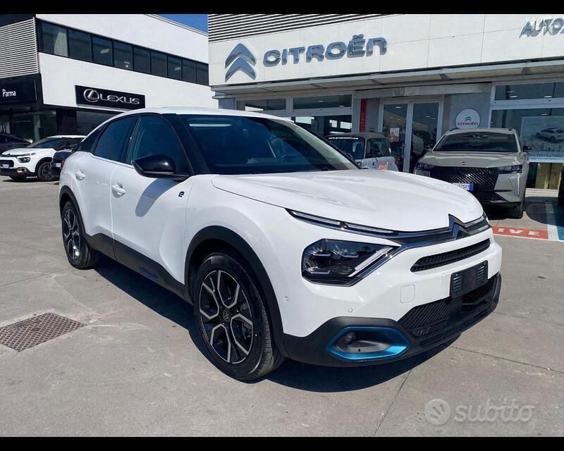 Usata Citroën e-C4 Shine 56 kW (77 CV) 2023 Bianco Berlina