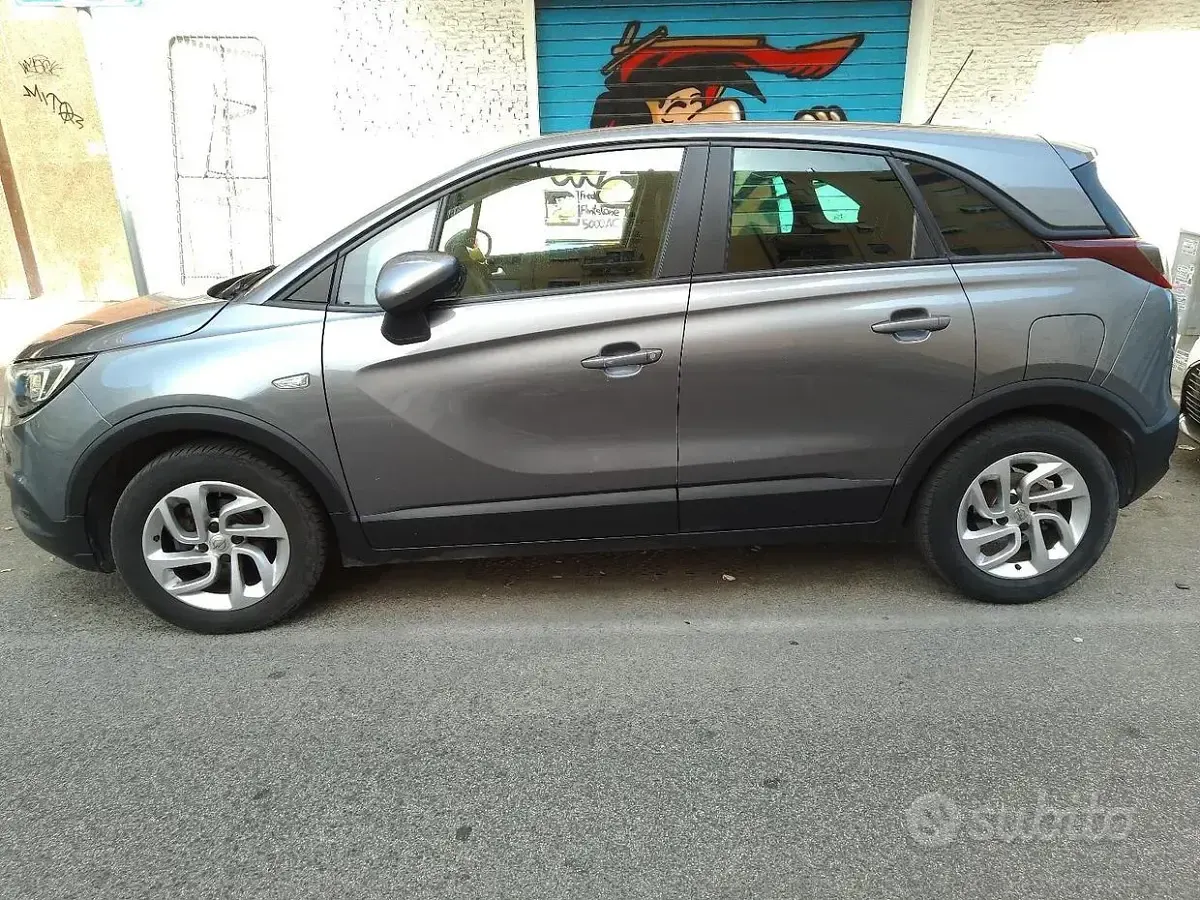 Usata Opel Crossland 83 CV (61 kW) 2019 Grigio SUV