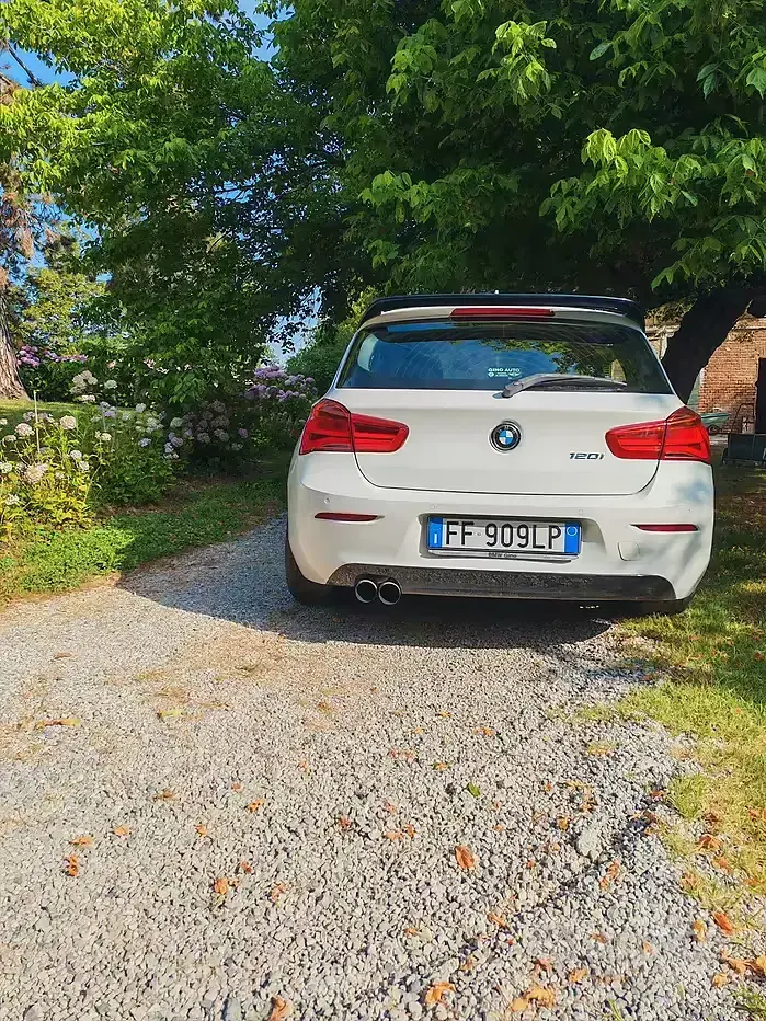 Usata BMW 120 Efficient Dynamics 184 CV (135 kW) 2016 Bianco Utilitaria