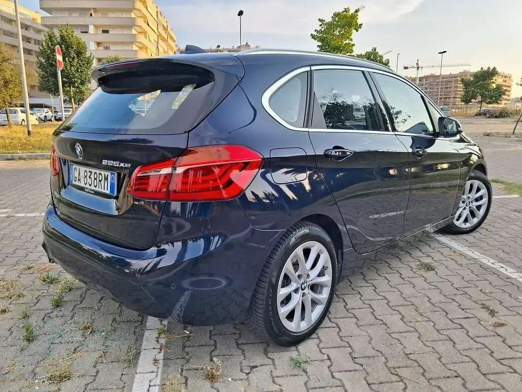 Usata BMW 225 Active Tourer iPerformance 136 CV (100 kW) 2019 Monovolume