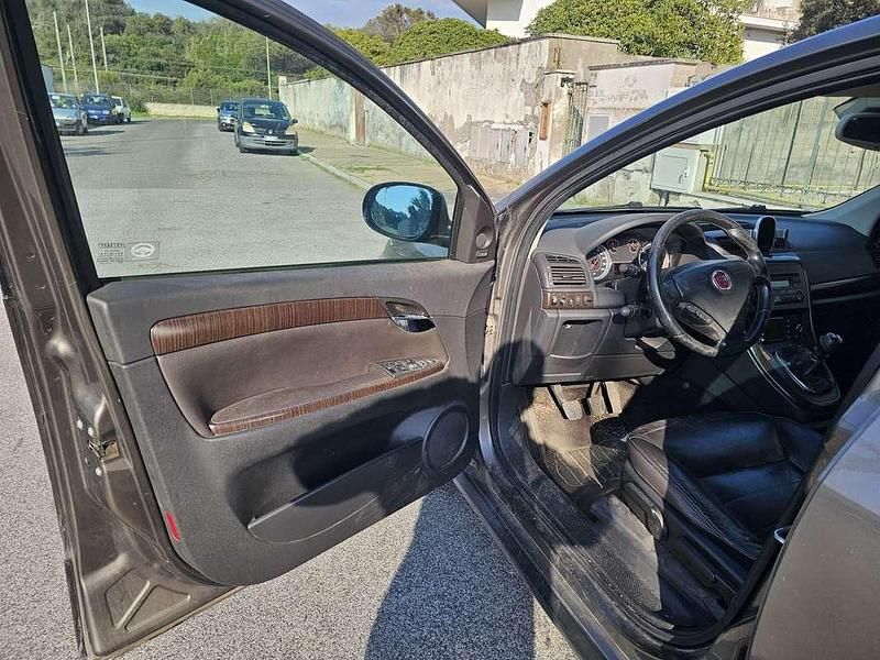 Usata Fiat Croma 150 CV (110 kW) 2009 Station wagon