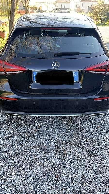 Usata Mercedes A180 Premium 116 CV (85 kW) 2020 Berlina