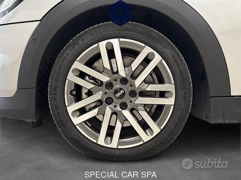 Usata Mini Cooper Classic 156 CV (114 kW) 2024 Grigio Utilitaria