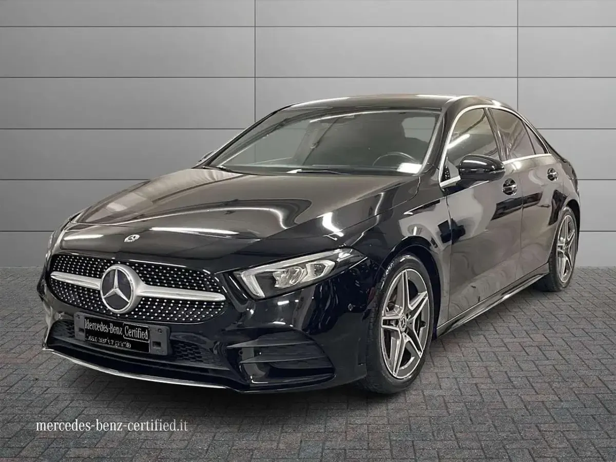 Usata Mercedes A180 Premium 116 CV (85 kW) 2019 Berlina