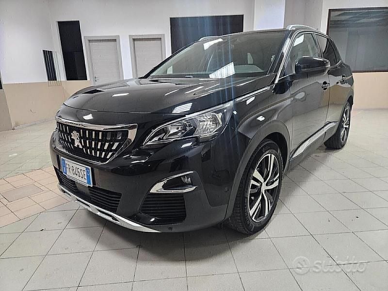 Usata Peugeot 3008 Allure 130 CV (95 kW) 2018 Nero SUV