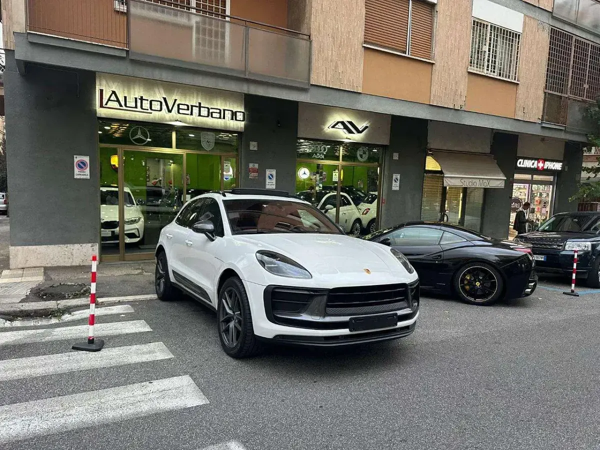 Usata Porsche Macan Sport 265 CV (194 kW) 2023 Bianco SUV