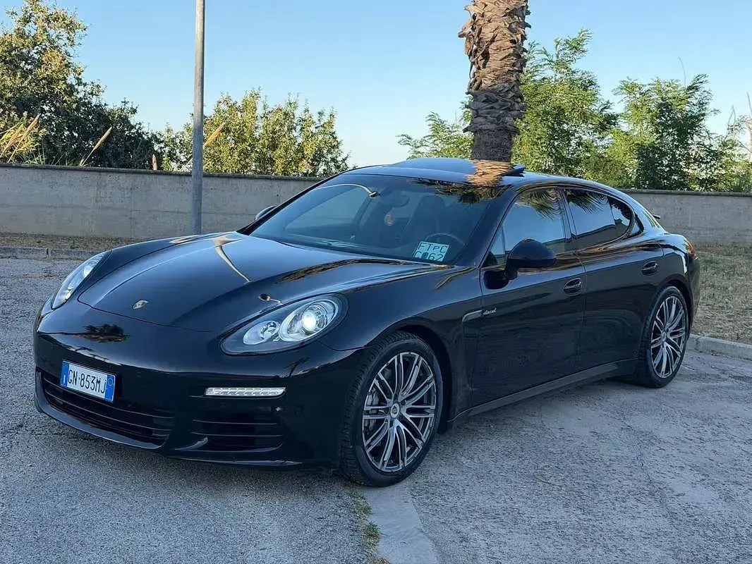 Usata Porsche Panamera Edition 300 CV (220 kW) 2016 Utilitaria