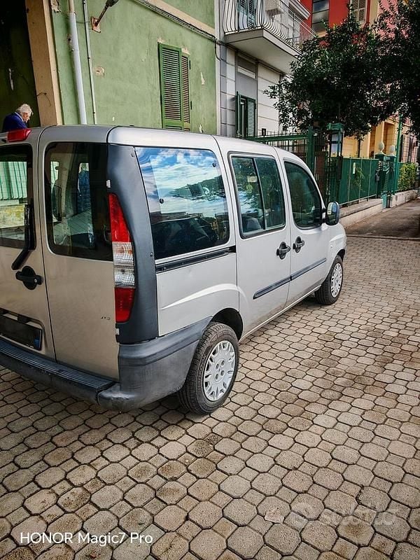 Usata 2004 Fiat Doblò Monovolume | 1250 € (Super prezzo) - Immagine 1/4
