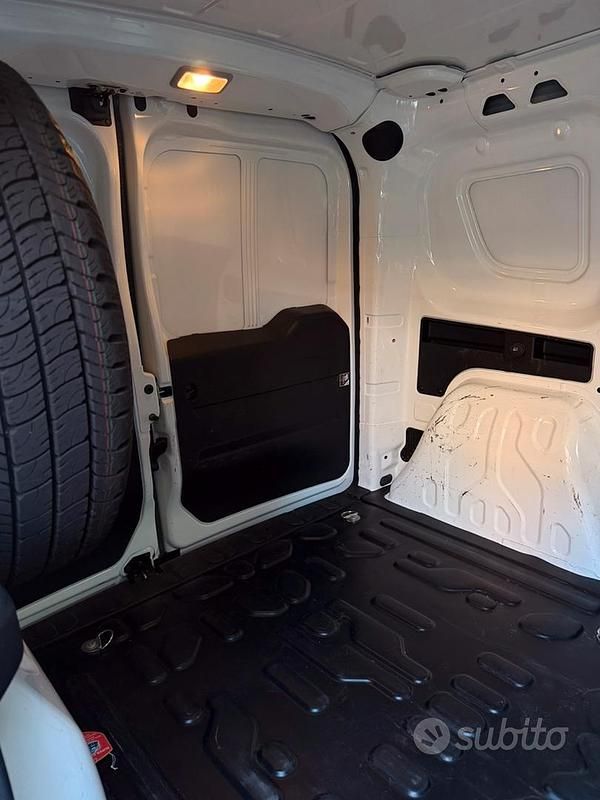 Usata Fiat Doblò 2021 Bianco Monovolume