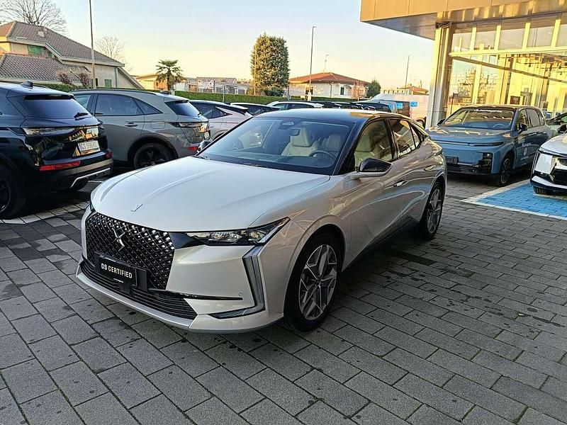 Usata DS Automobiles DS4 131 CV (96 kW) 2024 Grigio cristallo/tetto nero Berlina