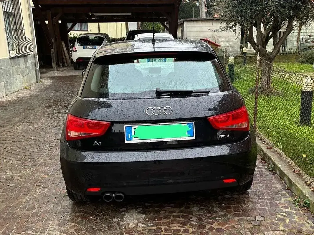 Usata Audi A1 Sportback 99 CV (72 kW) 2012 Nero Utilitaria