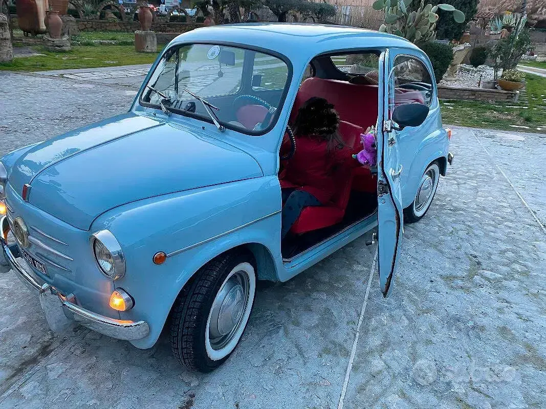Usata Fiat 600D 54 CV (39 kW) 2026 Blu/azzurro Berlina