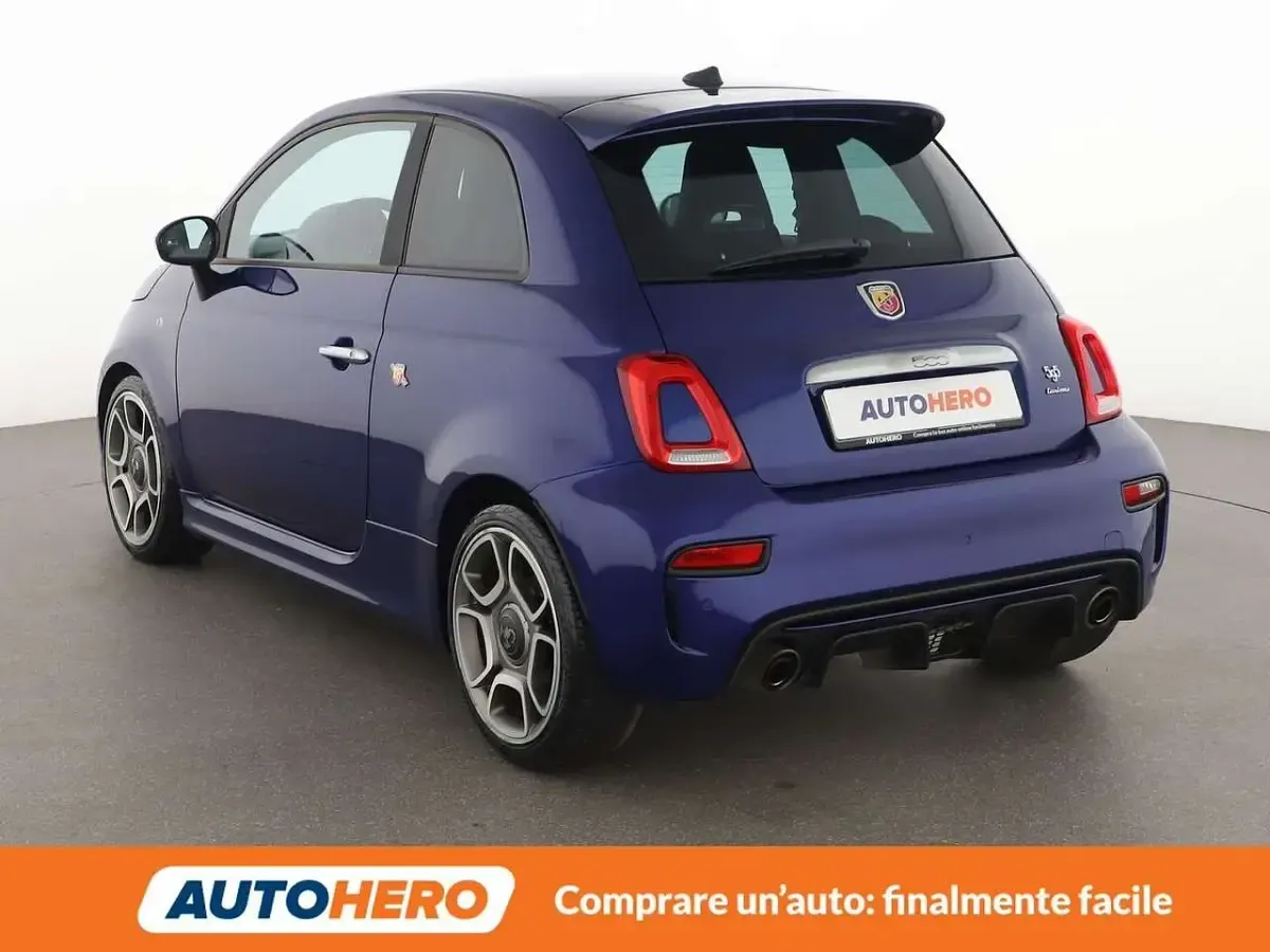 Usata Abarth 595 Turismo 165 CV (121 kW) 2019 Blu/azzurro Utilitaria