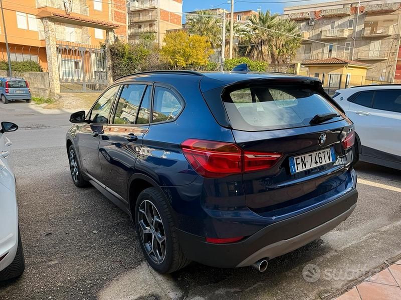 Usata BMW X1 150 CV (110 kW) 2018 Blu SUV