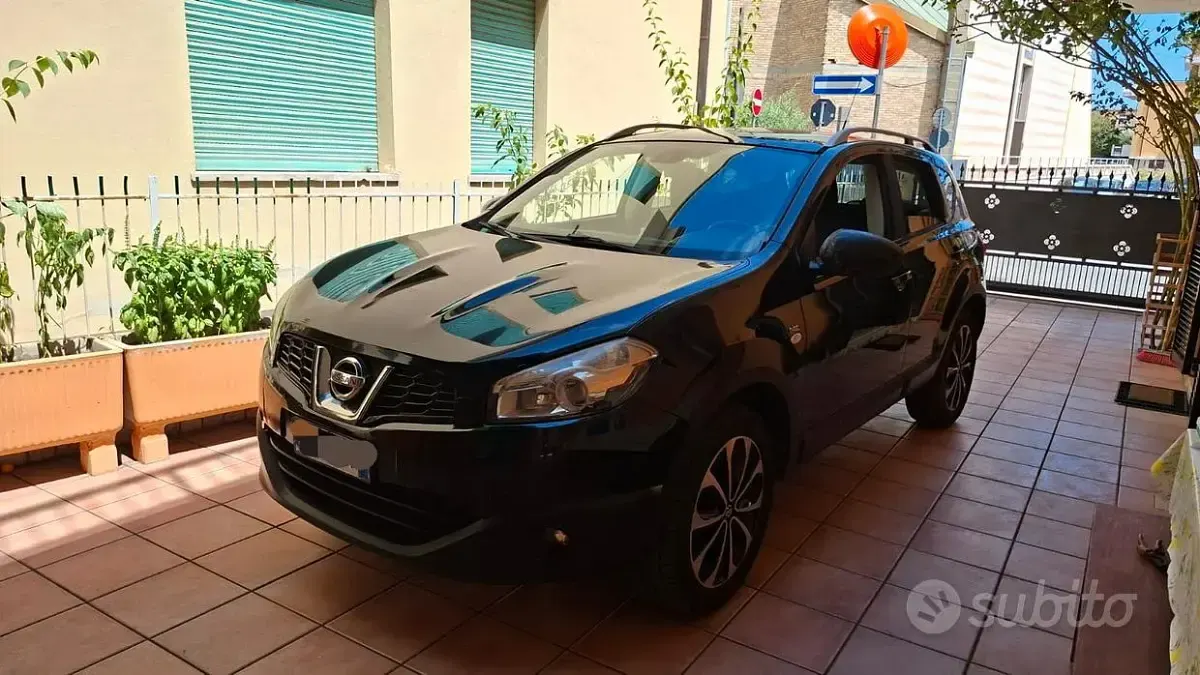 Usata Nissan Qashqai 110 CV (80 kW) 2010 Nero SUV