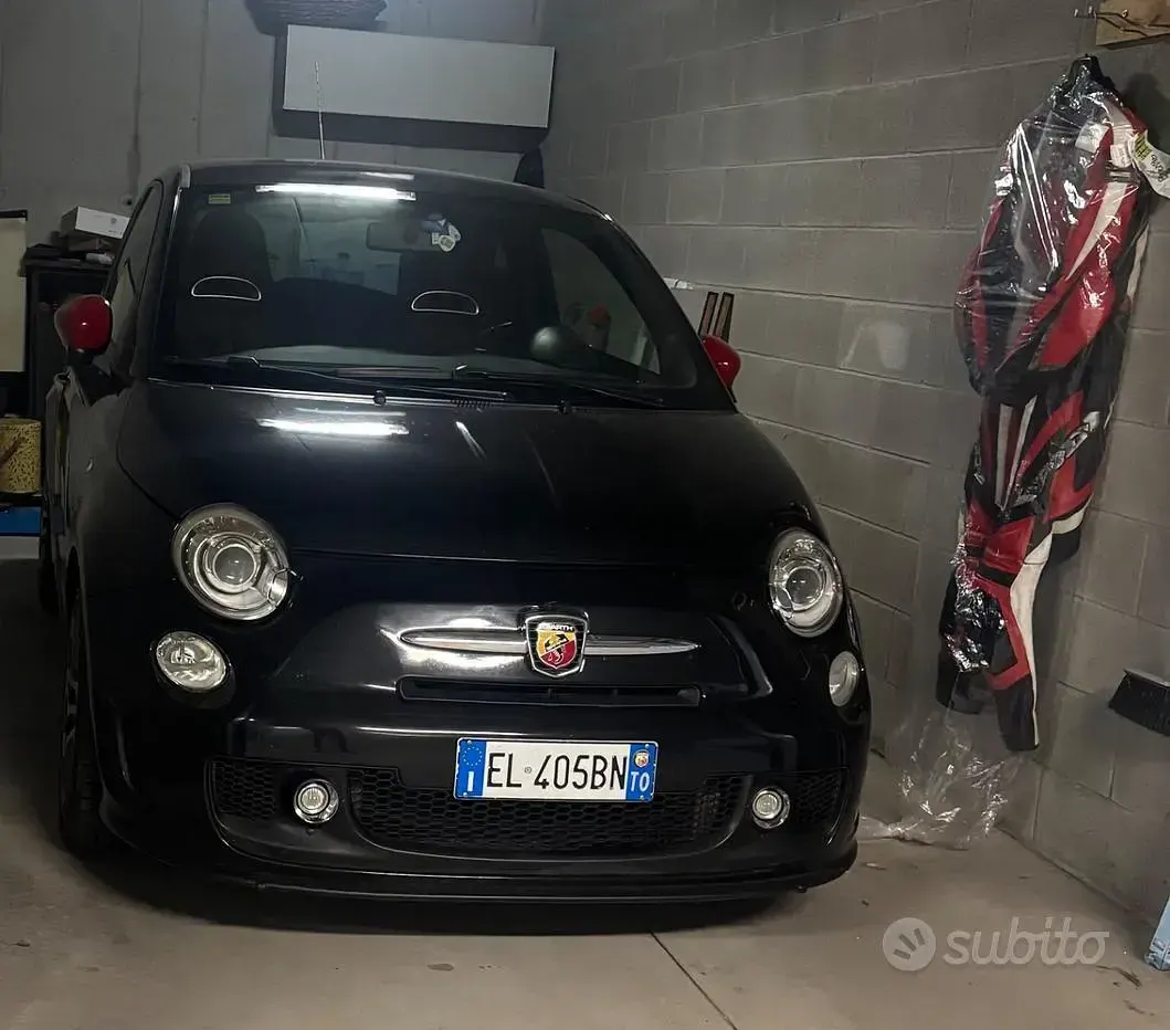 Usata Abarth 500 135 CV (99 kW) 2011 Berlina