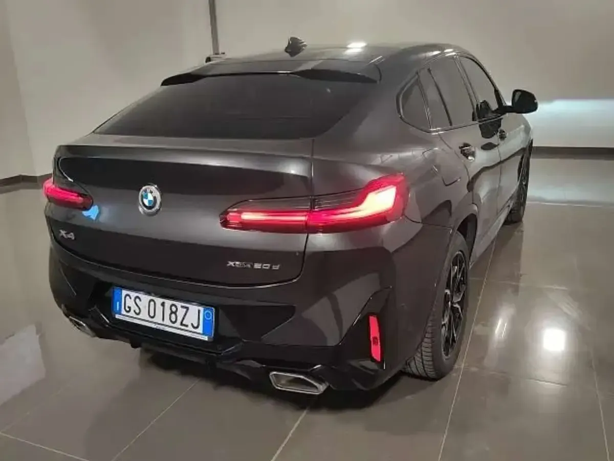 Usata BMW X4 M Sport 190 CV (139 kW) 2024 Grigio SUV