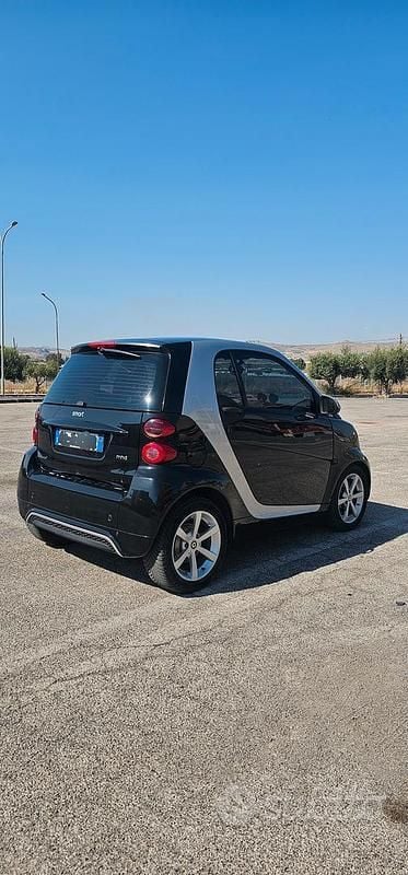 Usata Smart ForTwo Coupé 71 CV (52 kW) 2011 Coupé