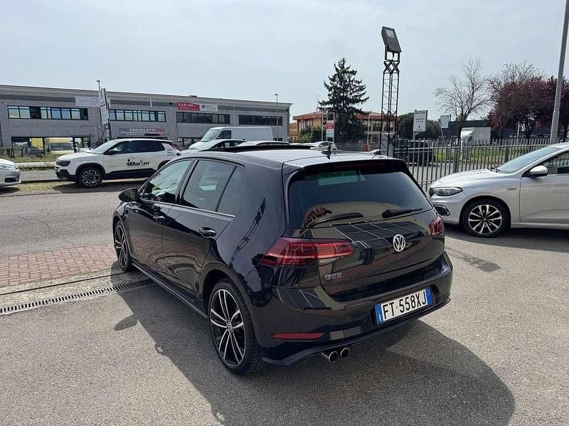 Usata VW Golf VII GTE 150 CV (110 kW) 2017 Nero Berlina
