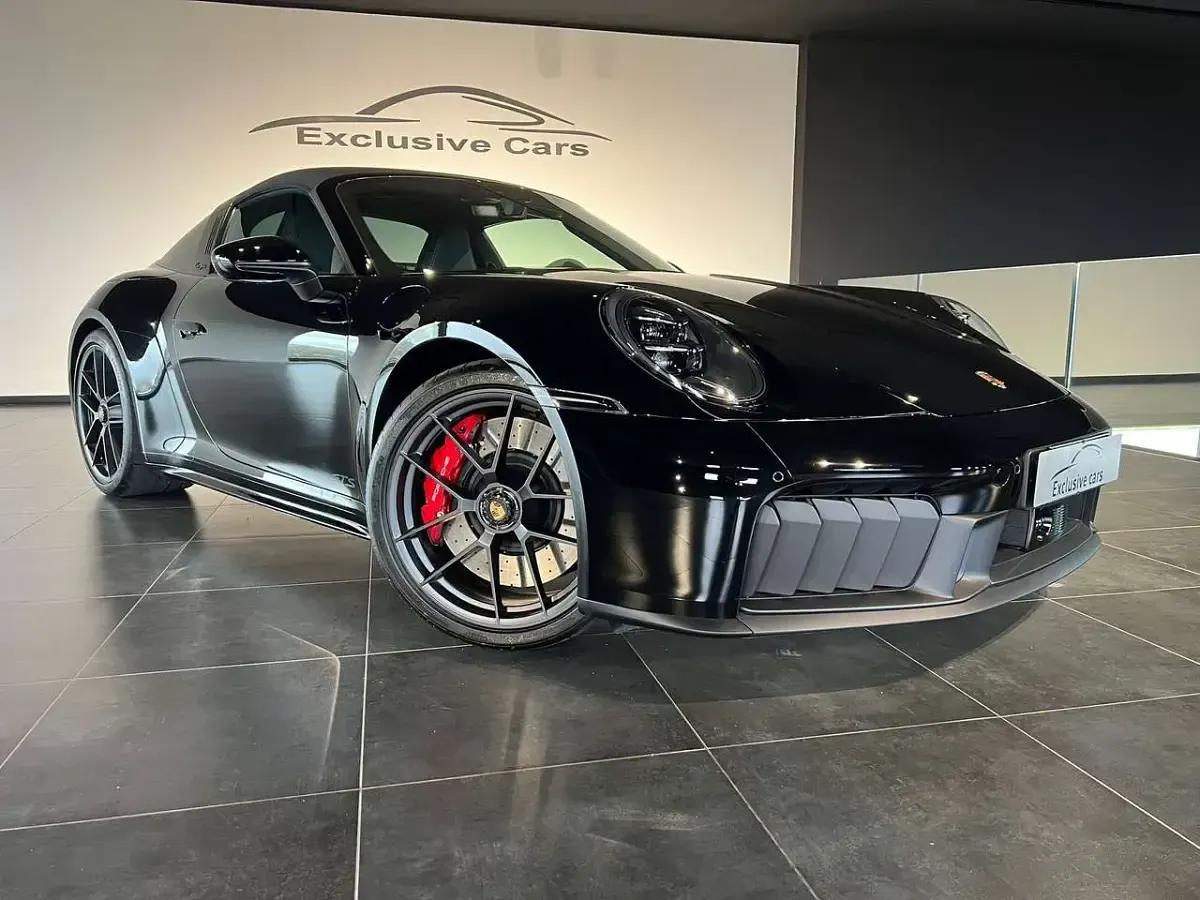 Usata Porsche 911 Carrera 4 GTS Targa 541 CV (397 kW) 2026 Nero jet met. capote nera Cabrio
