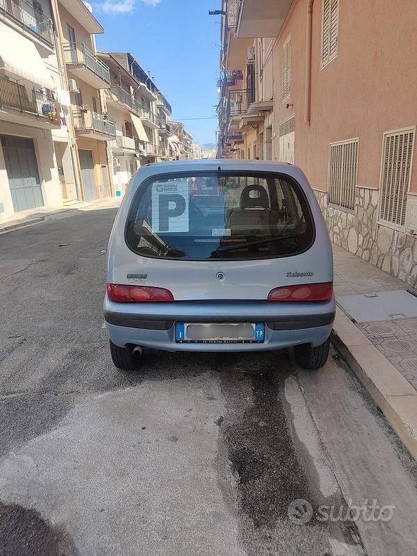 Usata Fiat Seicento 2003 Blu Utilitaria
