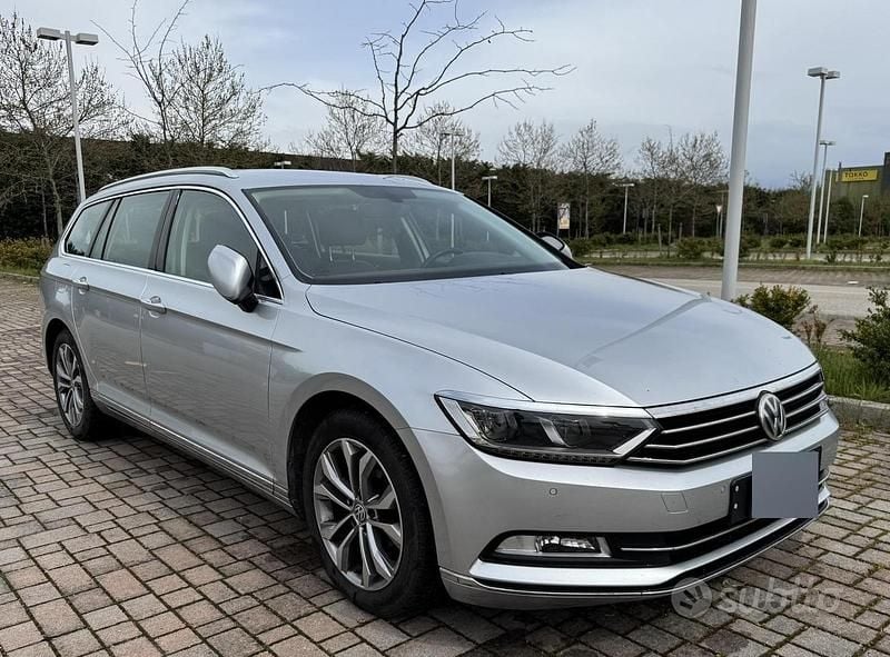 Usata VW Passat Executive 2016 Grigio Station wagon