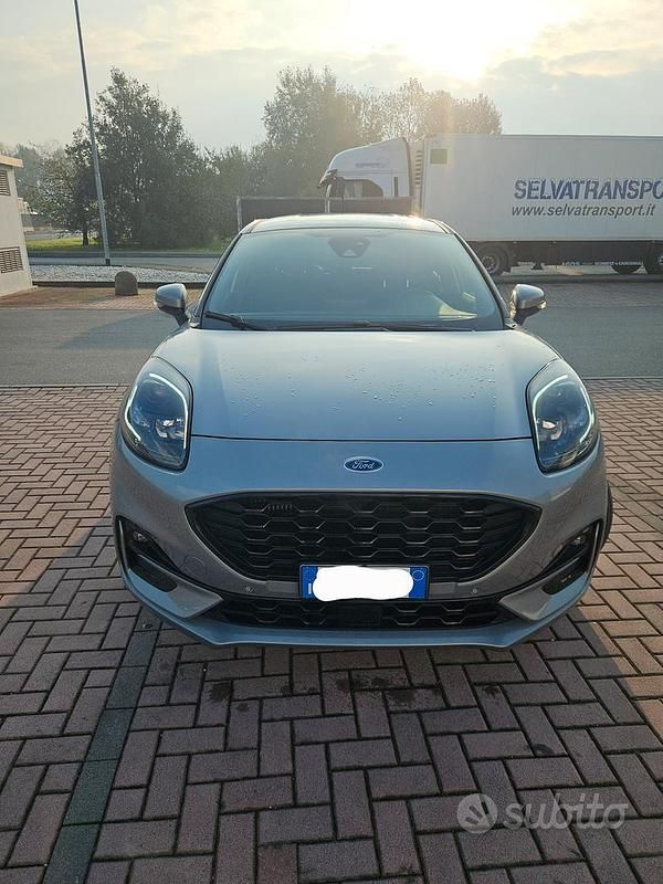 Usata Ford Puma ST-Line 2023 Grigio SUV