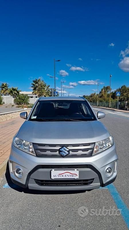 Usata Suzuki Vitara Cool 119 CV (87 kW) 2015 Grigio Station wagon