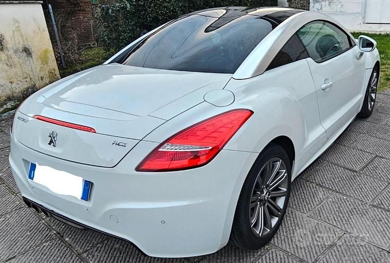 Usata Peugeot RCZ GT-line 200 CV (147 kW) 2016 Bianco Coupé