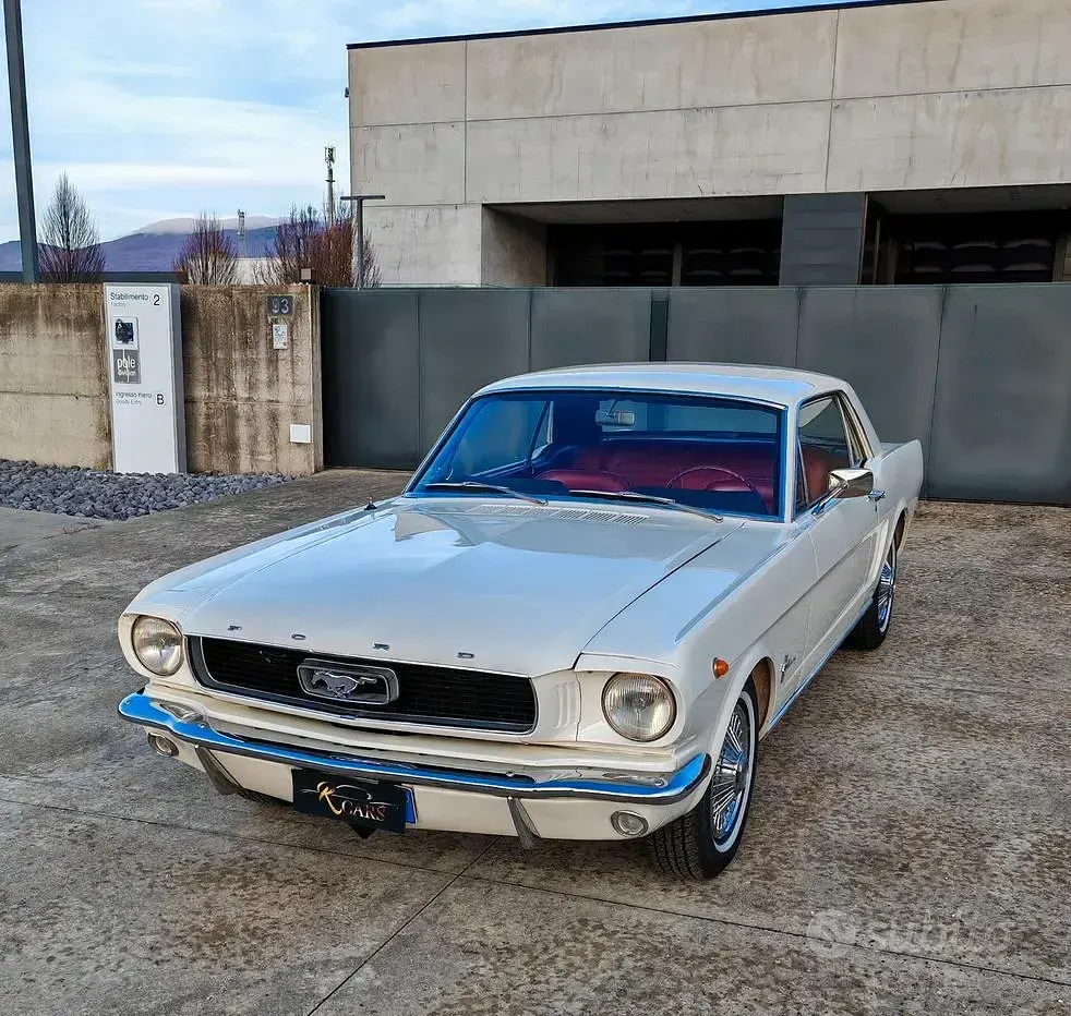Usata Ford Mustang 120 CV (88 kW) 1960 Coupé