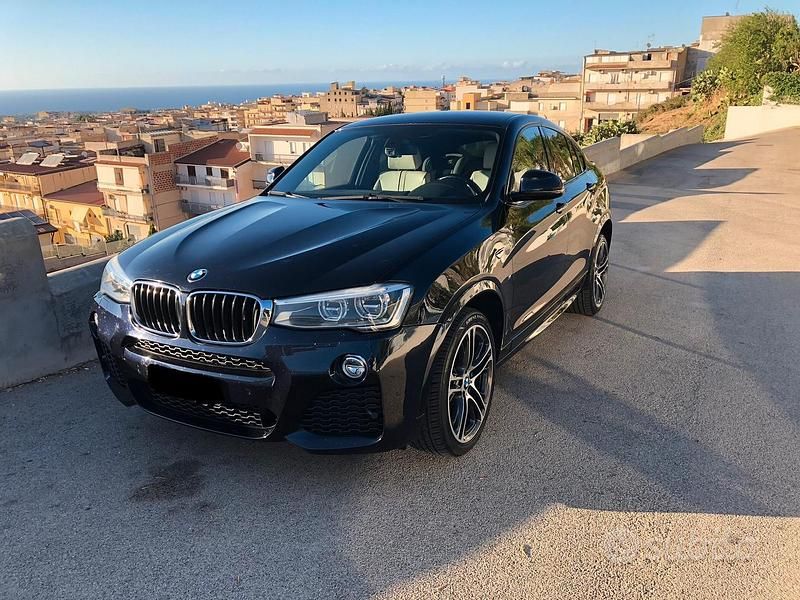 Usata BMW X4 190 CV (139 kW) 2015 Blu SUV