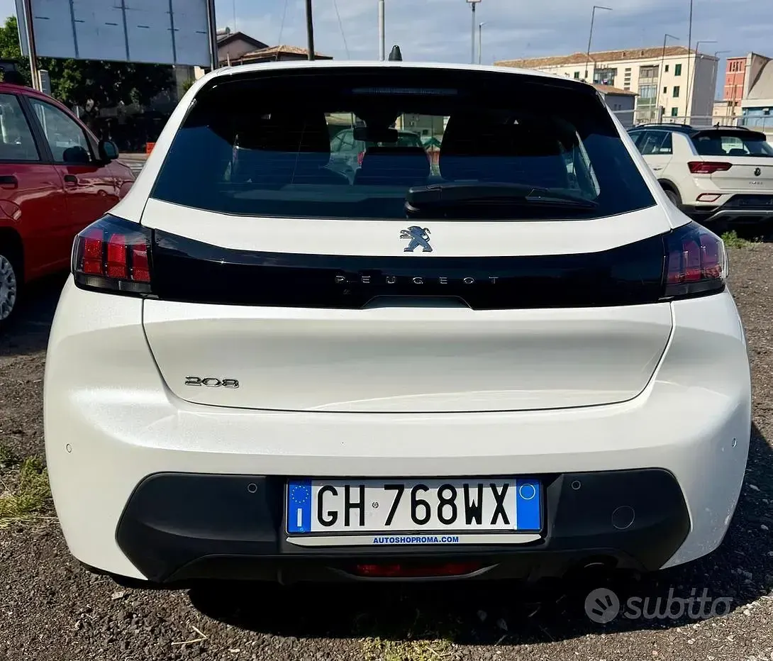 Usata Peugeot 208 75 CV (55 kW) 2022 Bianco Utilitaria