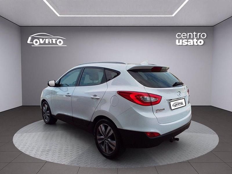 Usata Hyundai ix35 Xpossible 116 CV (85 kW) 2015 Bianco SUV