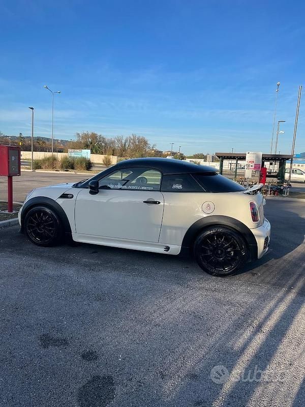 Usata Mini Coupé 184 CV (135 kW) 2011 Bianco Coupé