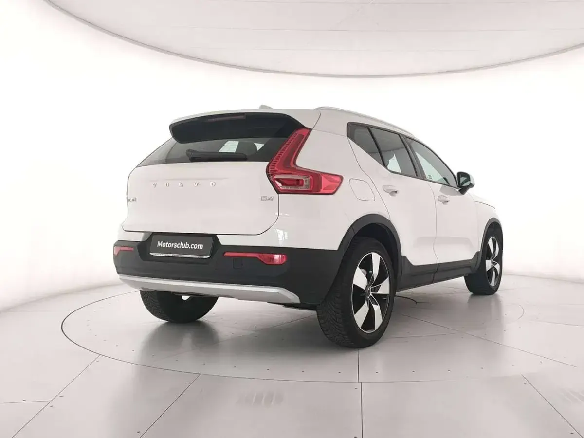 Usata Volvo XC40 Business Edition 190 CV (139 kW) 2019 Bianco SUV