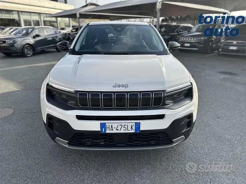 Nuova Jeep Avenger Altitude 101 CV (74 kW) 2025 Bianco SUV