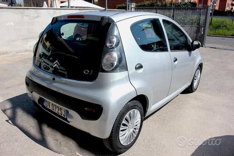Usata Citroën C1 68 CV (50 kW) 2009 Grigio Utilitaria