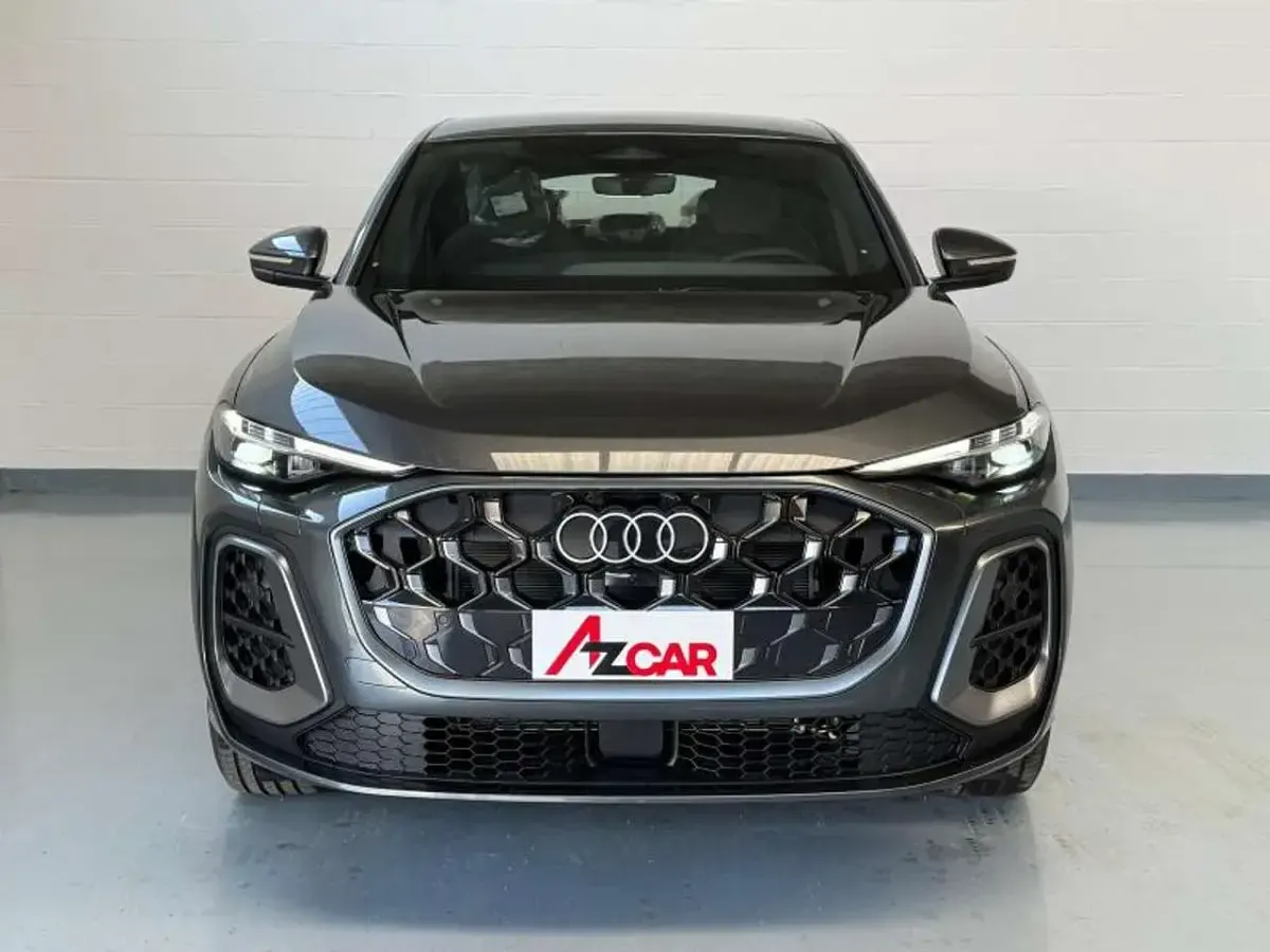 Nuova Audi Q5 S-Line 204 CV (150 kW) 2025 Grigio daytona SUV