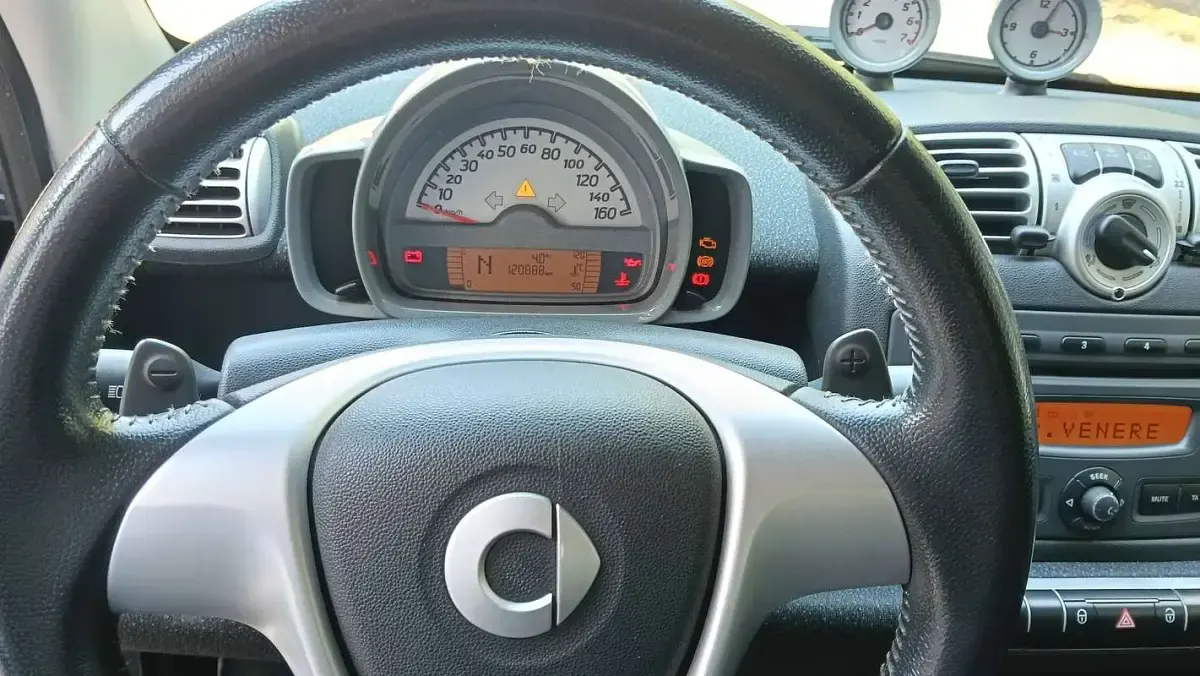 Usata Smart ForTwo Cabrio Pulse 84 CV (61 kW) 2008 Nero Cabrio