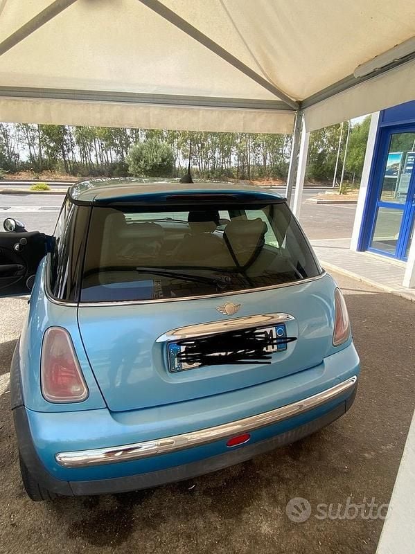 Usata Mini ONE 75 CV (55 kW) 2005 Blu Utilitaria